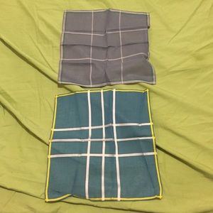 Lot of two handkerchiefs
