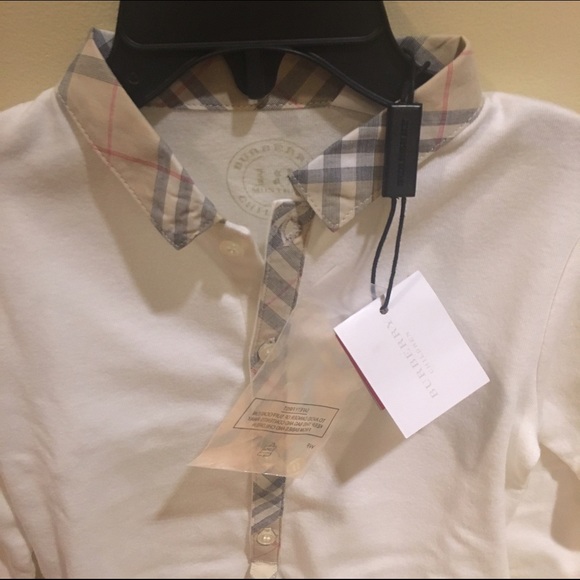 LAST ONE! Burberry Baby 3 Piece Onesie hat and bib - Picture 2 of 4