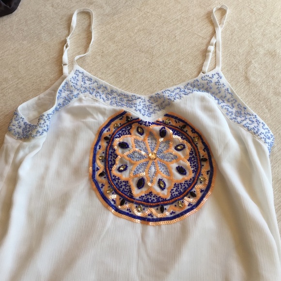 Beaded tank - Picture 5 of 8