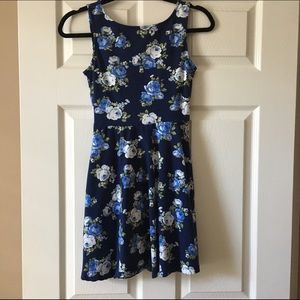 Forever 21 Floral Print Dress