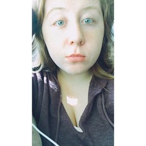 Meet your Posher, Brianna