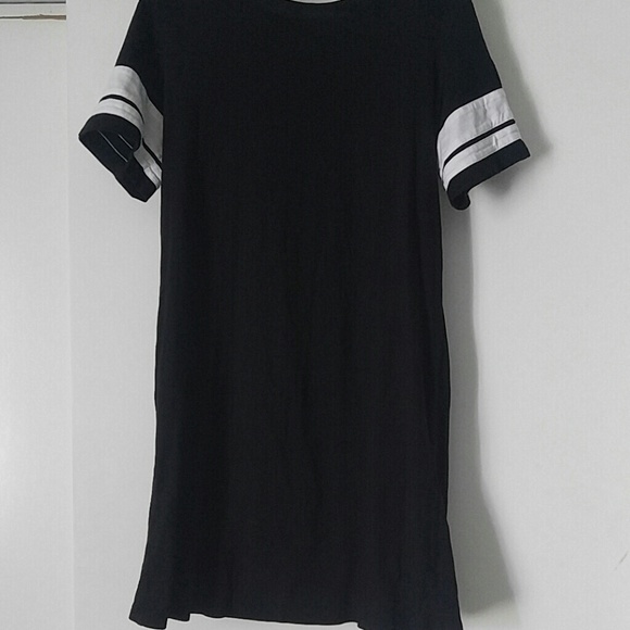 Black midi dress