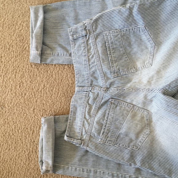 TRADED$ Destroyed pinstripe jeans - Picture 3 of 4