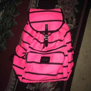 Pink vs backpack