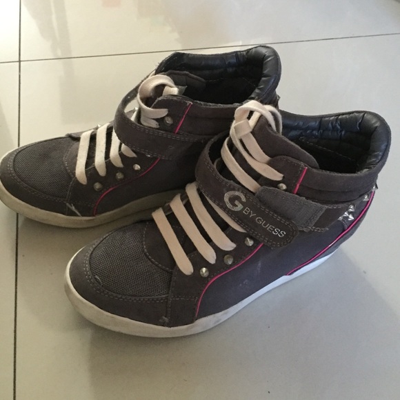 Woman shoes