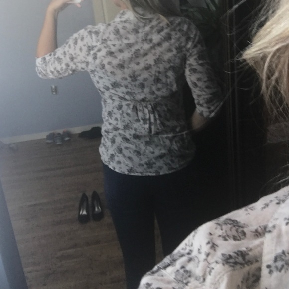 Tan daytrip button down - Picture 3 of 3