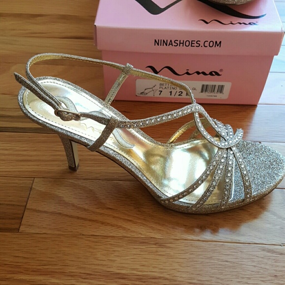 New Nina Bettina size 7.5 - Picture 3 of 4