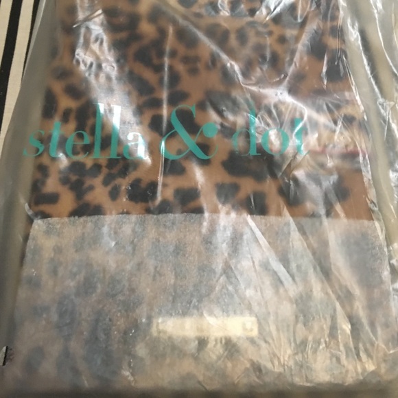 Stella & Dot iPad Mini case in cheetah print
