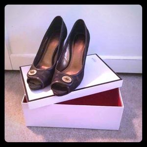 Coach brown high heel shoes 👠👠👠