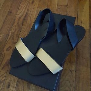 Zara Basic Collection Gold/Black sandals 39EU