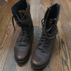 STEVE MADDEN TROOPA BOOTS