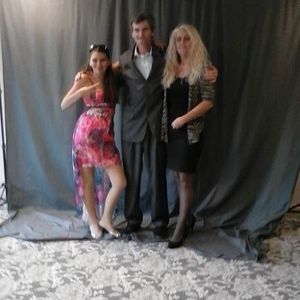 Meet your Posher, Dee