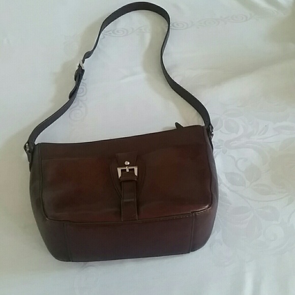 Etienne Aigner Vintage Leather Crossbody Poshmark