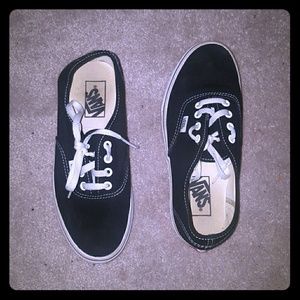 Size 7.5 women's black Vans
