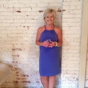 Meet your Posher, Debbie