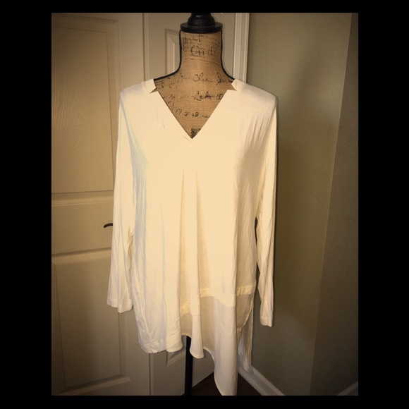 White House Black Market Ivory top