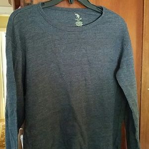 Dark gray waffle knit pullover shirt