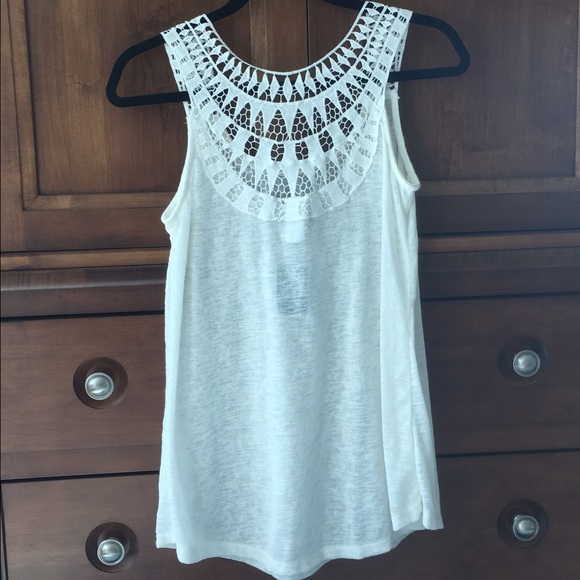 NWT Bobeau Cream Tank Size Small - Picture 2 of 3