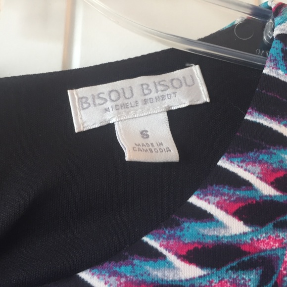 Bisou Bisou - Picture 2 of 2