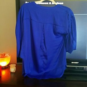 Jennifer Lopez Tops - Jennifer Lopez blue silk like top Jennifer Lopez Tops - Jennifer Lopez blue silk like top