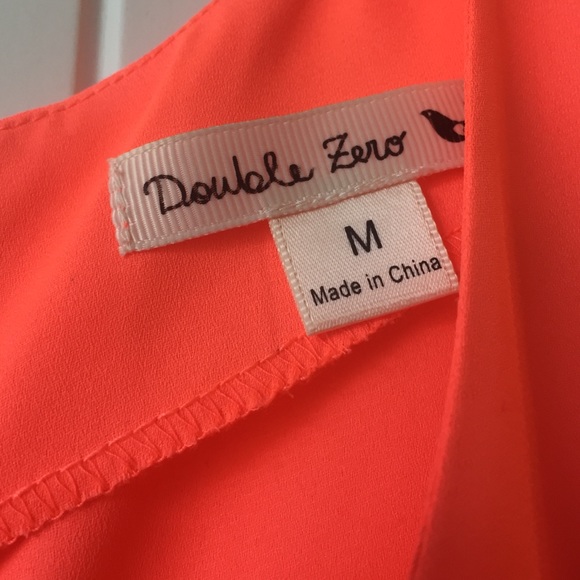 Neon pink top - Picture 3 of 3