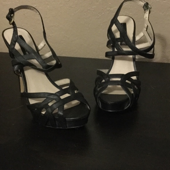 ⭐️Steven by Steve Madden platform pump size 11⭐️