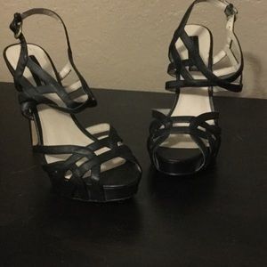 ⭐️Steven by Steve Madden platform pump size 11⭐️