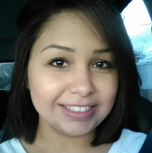 Meet your Posher, Ana