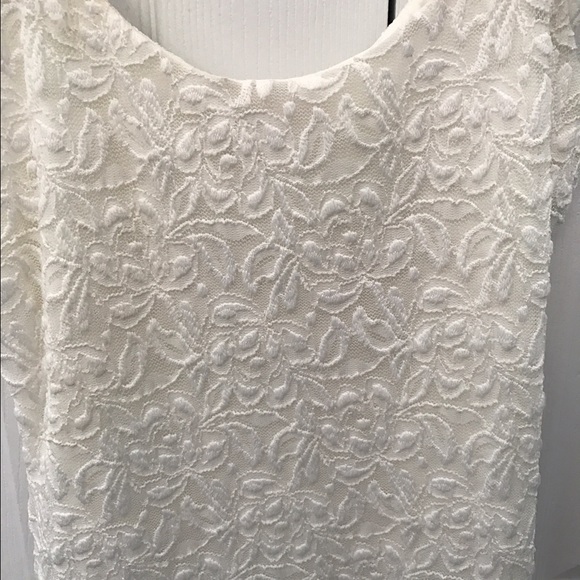 Guess xs lace embroidered top - Picture 2 of 4