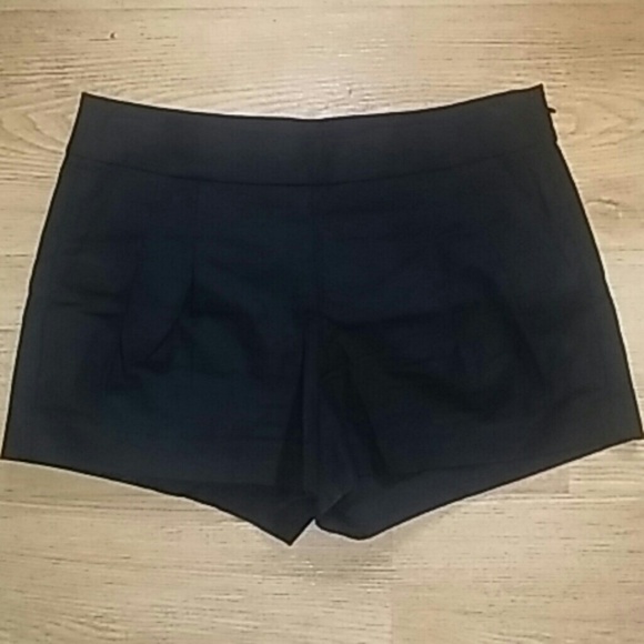 J.crew black short  :Boxi8: