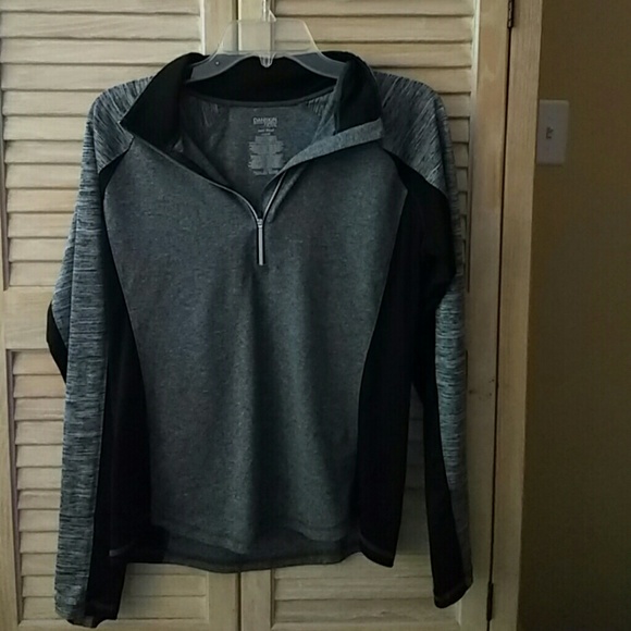 Dri fit active quarter zip