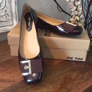 Me Too- flat shoes with a Gold buckle