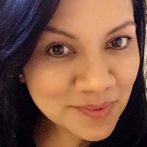 Meet your Posher, Raquel