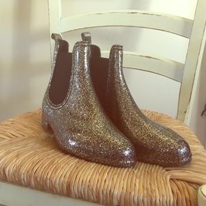 Gold glitter galoshes