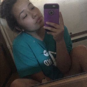 Meet your Posher, Isis