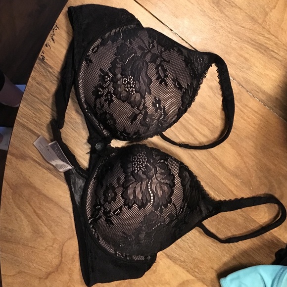 Victoria Secret Bra 34C gently worn