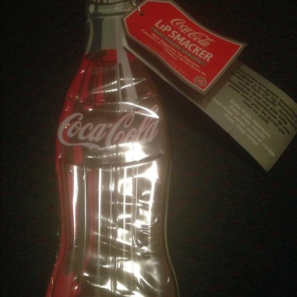 Cocoa cola tin lip smacker set