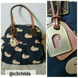 HP**Dooney & Bourke Canvas Duck Tote