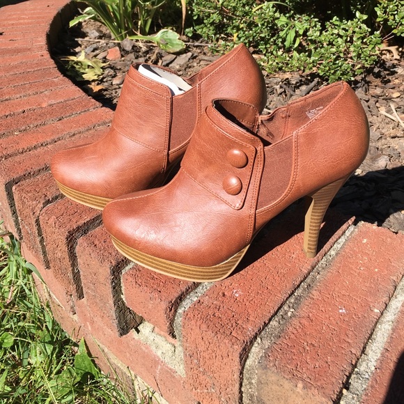 Boot heels