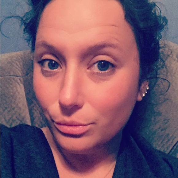 Meet your Posher, Reesa - Picture 1 of 1