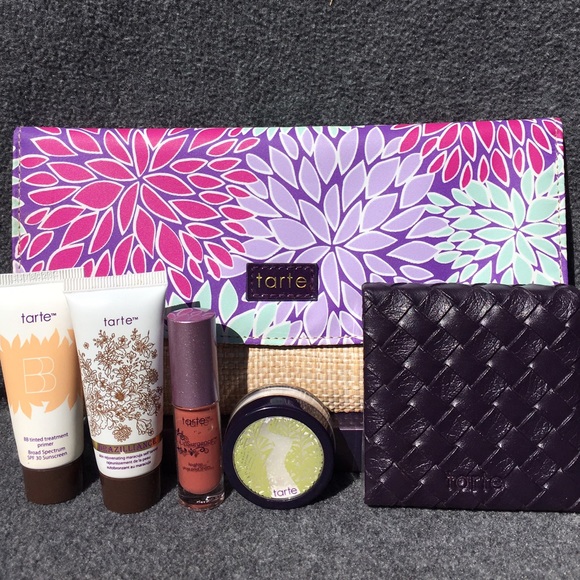 Tarte Other - NWT! Tarte Amazonian Clay Bundle Plus Cosmetic Bag