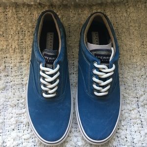 Sperry --- NEW ... men's size 7.5