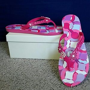 Coach flip flop