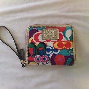 Coach poppy wallet NWT
