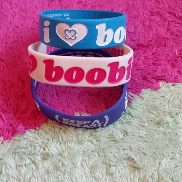 LAST CHANCE SALE I heart boobies bracelets