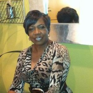 Meet your Posher, Carrie