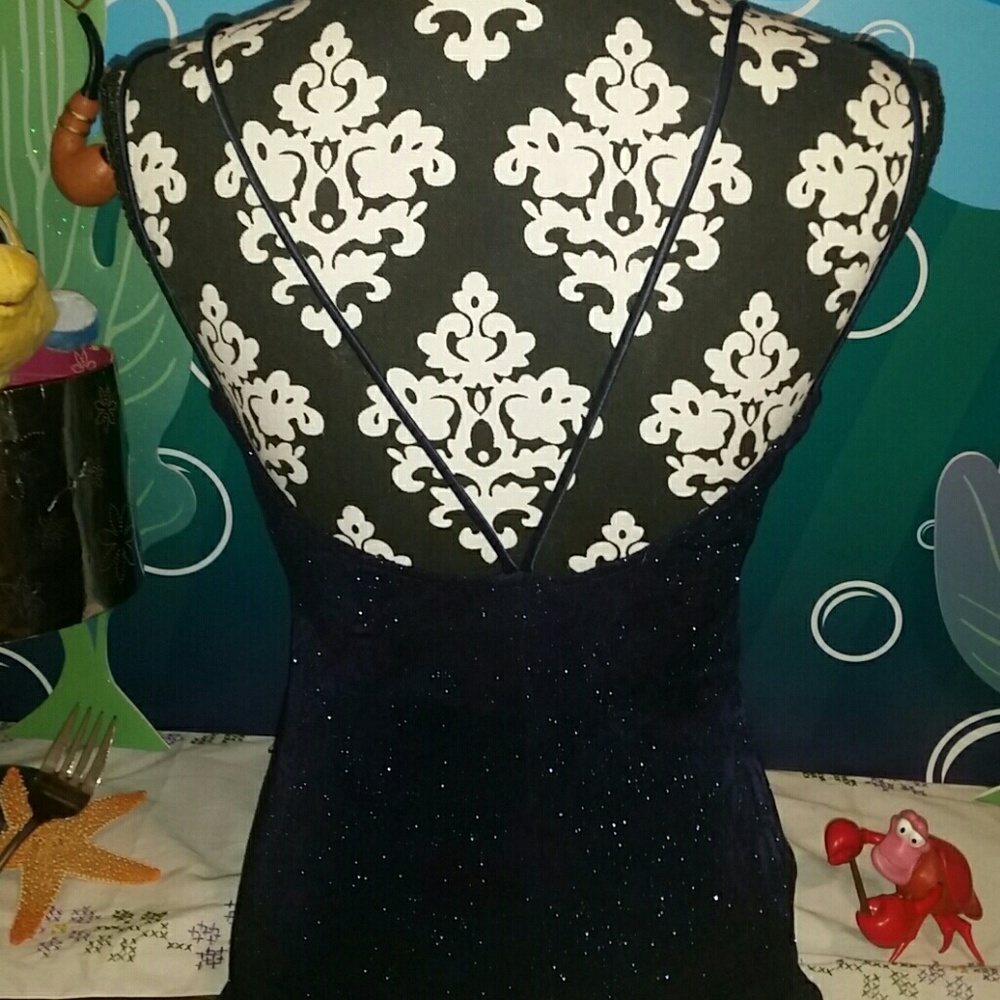 Midnight navy sapphire blue formal gown - Picture 4 of 8