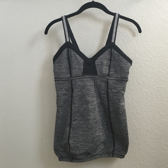 Lululemon tank