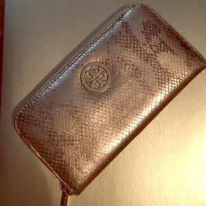 Tory Burch Wallet