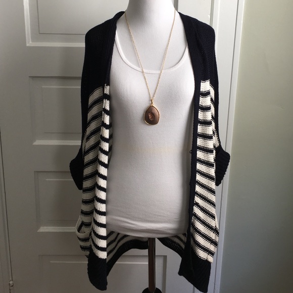 Nautical short sleeve sweater.